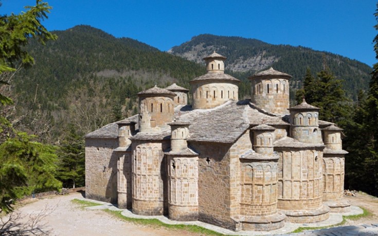 Το Μοναστήρι με τους 13 τρούλους