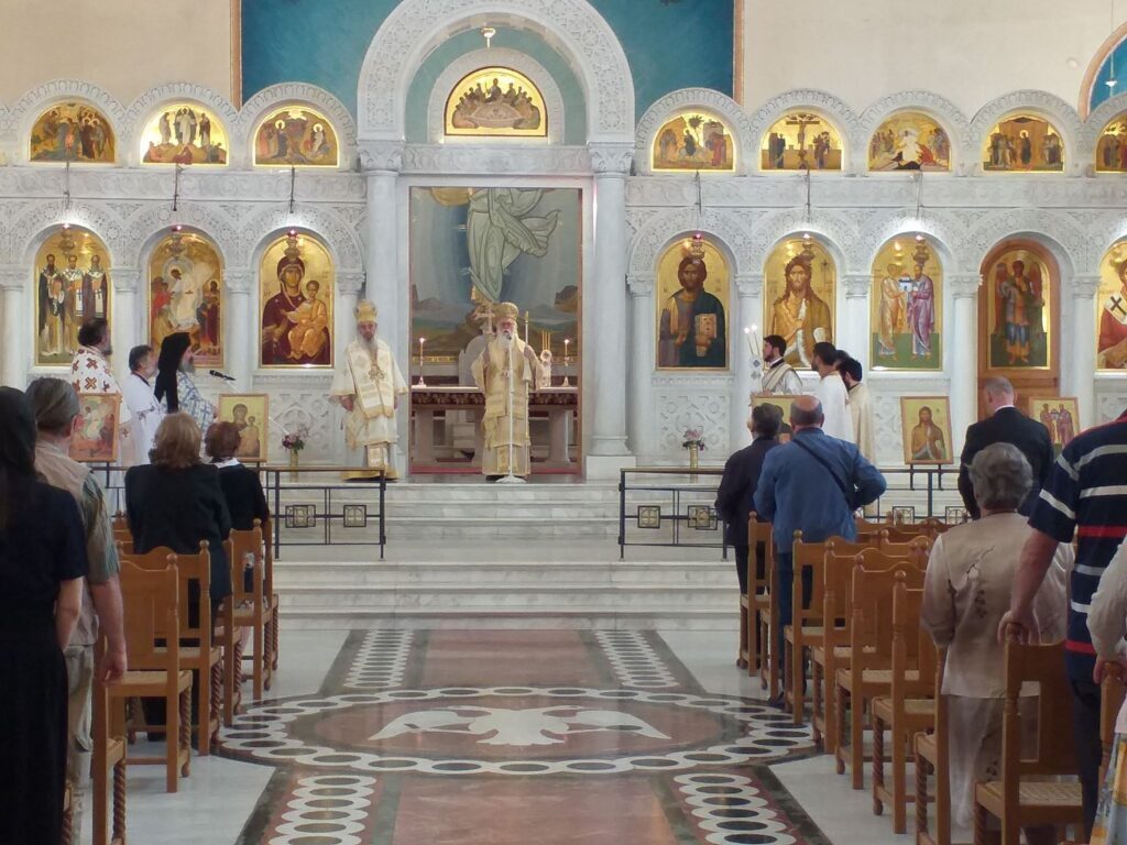 Οι πιστοί στην Αλβανία τηρούν τα μέτρα που έχει λάβει η Εκκλησία
