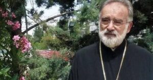 Βελτιώνεται αισθητά η υγεία του εκλεκτού Κληρικού Πανοσιολογιωτάτου Αρχιμανδρίτου πατρός Τιμοθέου Ηλιάκη - Μεταφέρθηκε σε δωμάτιο